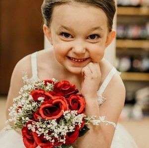 Meet your Posher, Cara